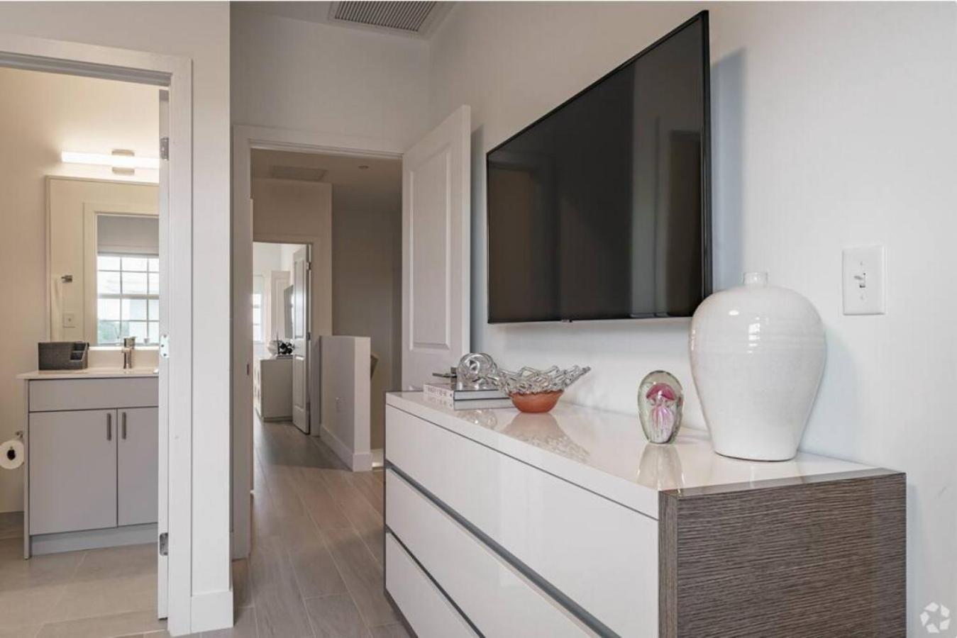 Dahlia - The Designer Townhome ليك وورث المظهر الخارجي الصورة